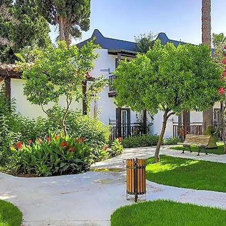 Hotel Garden Life 3*