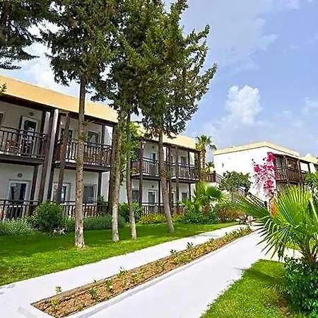 Hotel Garden Life 3*