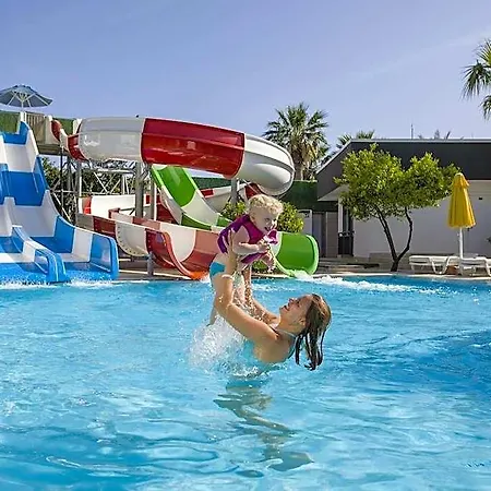 Garden Life Hotel 3*