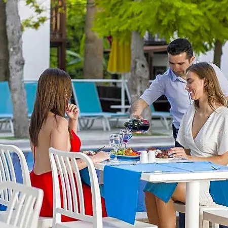 Garden Life Hotel 3*